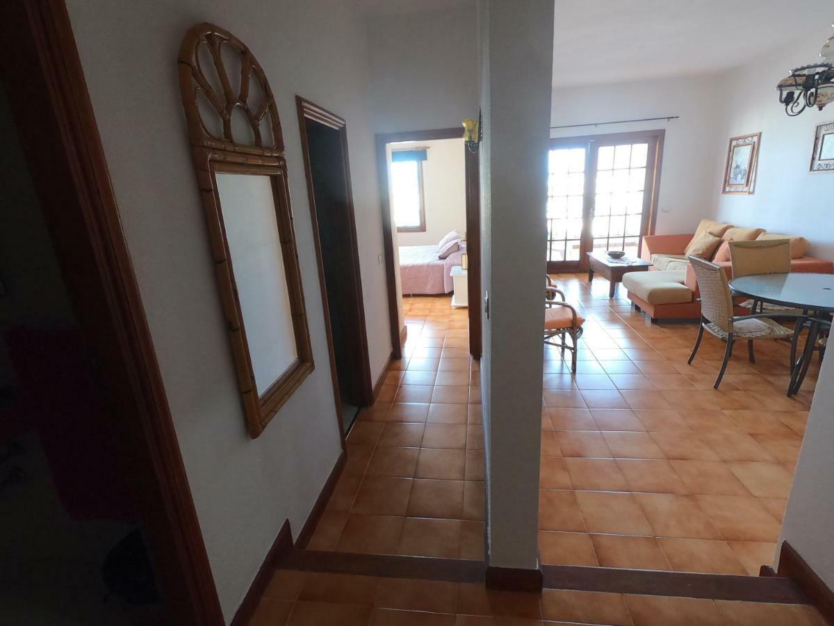 Apartamento Vacacional Los Gigantes Santiago del Teide Екстериор снимка